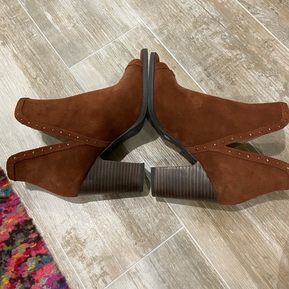 Lucky Brand (never worn) brown suede open toe bootie size 8 - Picture 6 of 13